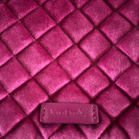 NEW Vera Bradley Travel Pouch Maroon Quilted Soft Velvet w/ Paisley Lining Style - Picture 5 of 5